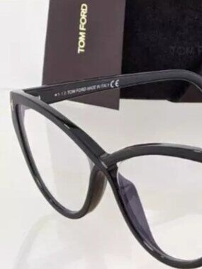 Tom Ford TF 5729 Eyeglasses